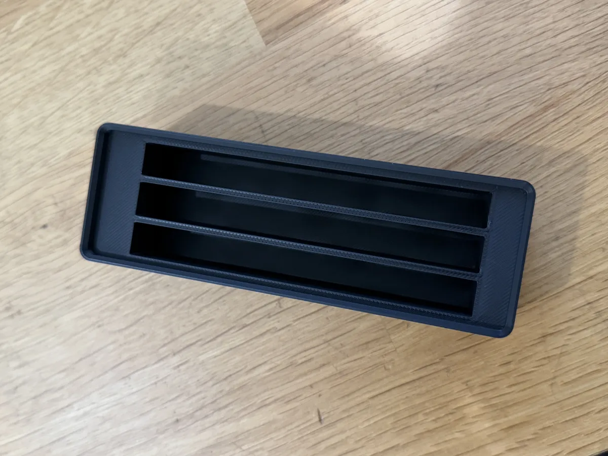 Sandisk 1TB SSD Gridfinity - No Labels, photo 3 of 4 - Sandisk 1TB SSD Gridfinity - No Labels Storage & Organisation