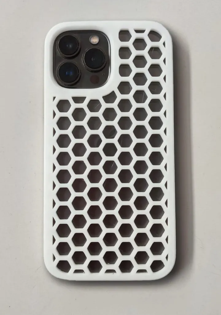 iPhone 13 Pro Max Hexagon Case, photo 4 of 4 - iPhone 13 Pro Max Hexagon Case Tools