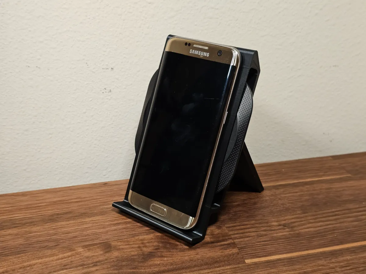 Phone Holder with Charging Pad Slot For Desk, photo 2 of 4 - Phone Holder with Charging Pad Slot For Desk Household