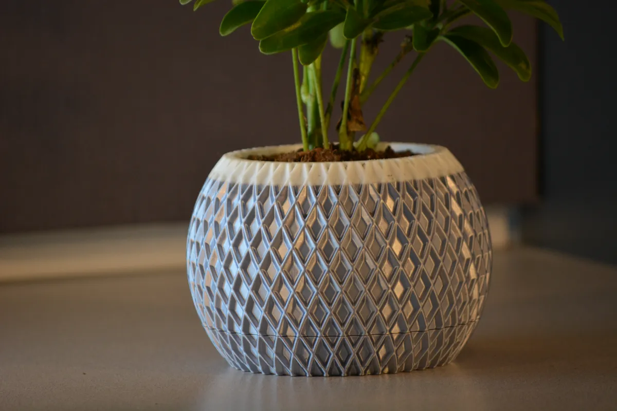 Modern Planter 002, photo 2 of 4 - Geometric & Modern Planters, flower pot