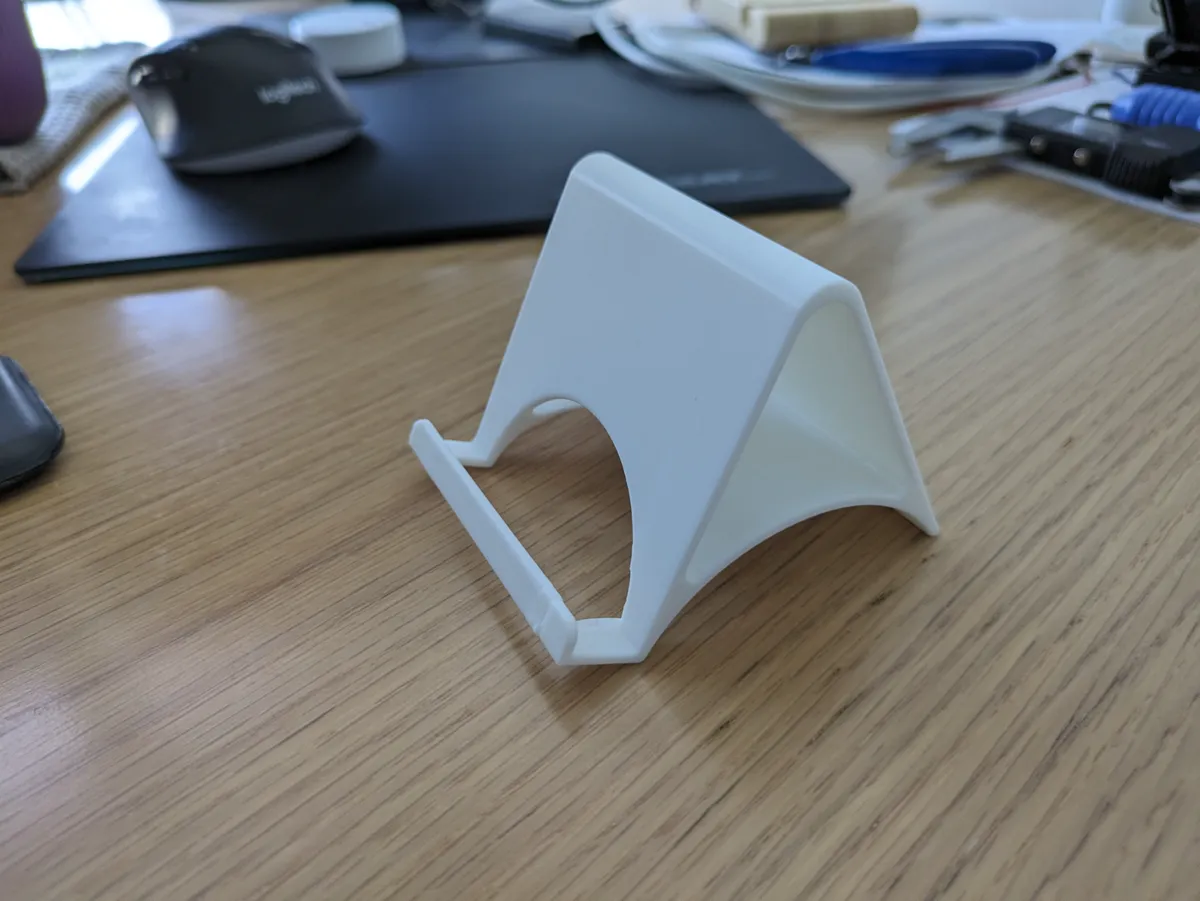 Simple Phone stand - Electronics, in stock in India