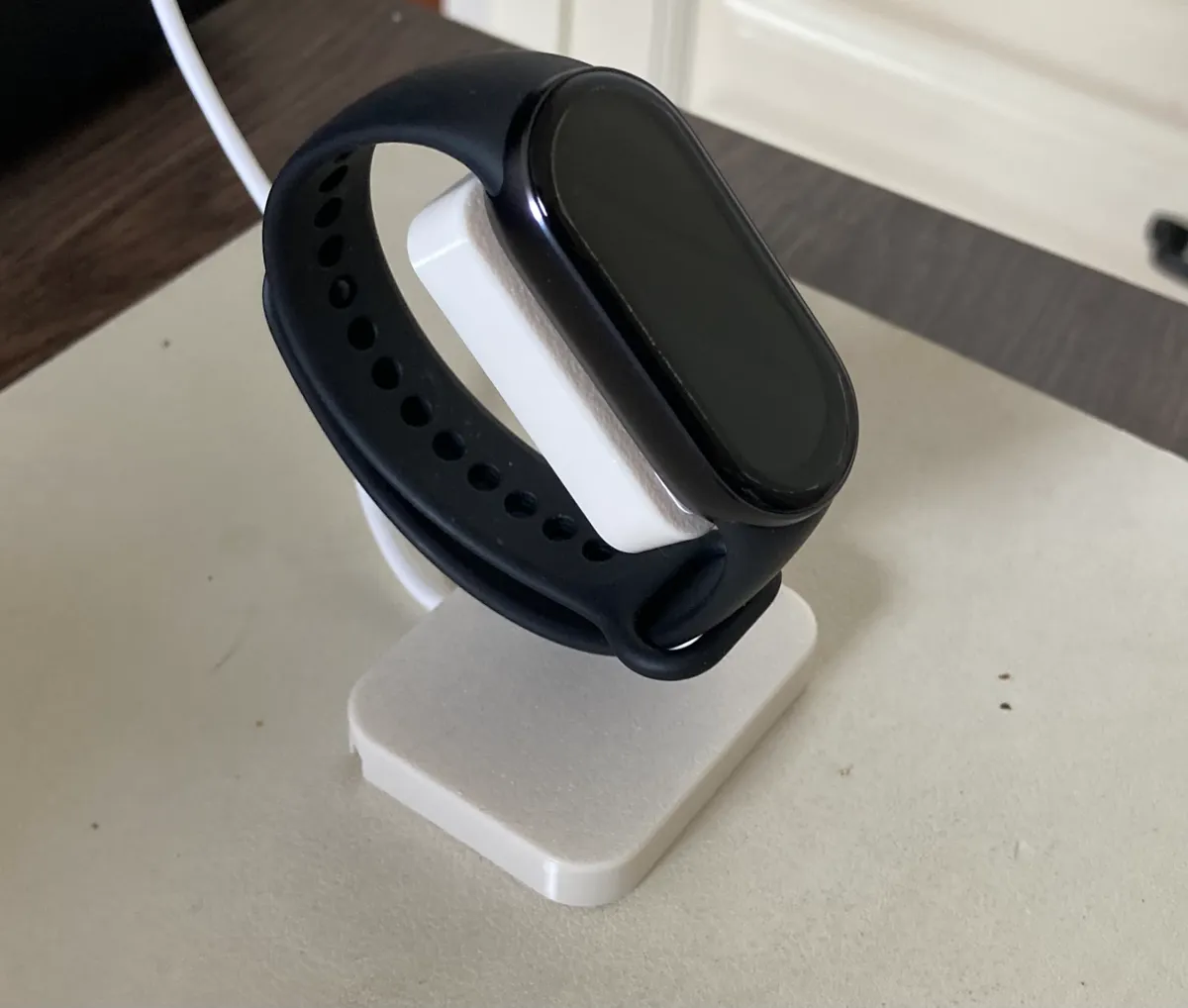 Xiaomi Smart Band 9 Charging Stand, photo 2 of 4 - Xiaomi Smart Band 9 Charging Stand Hobby & DIY