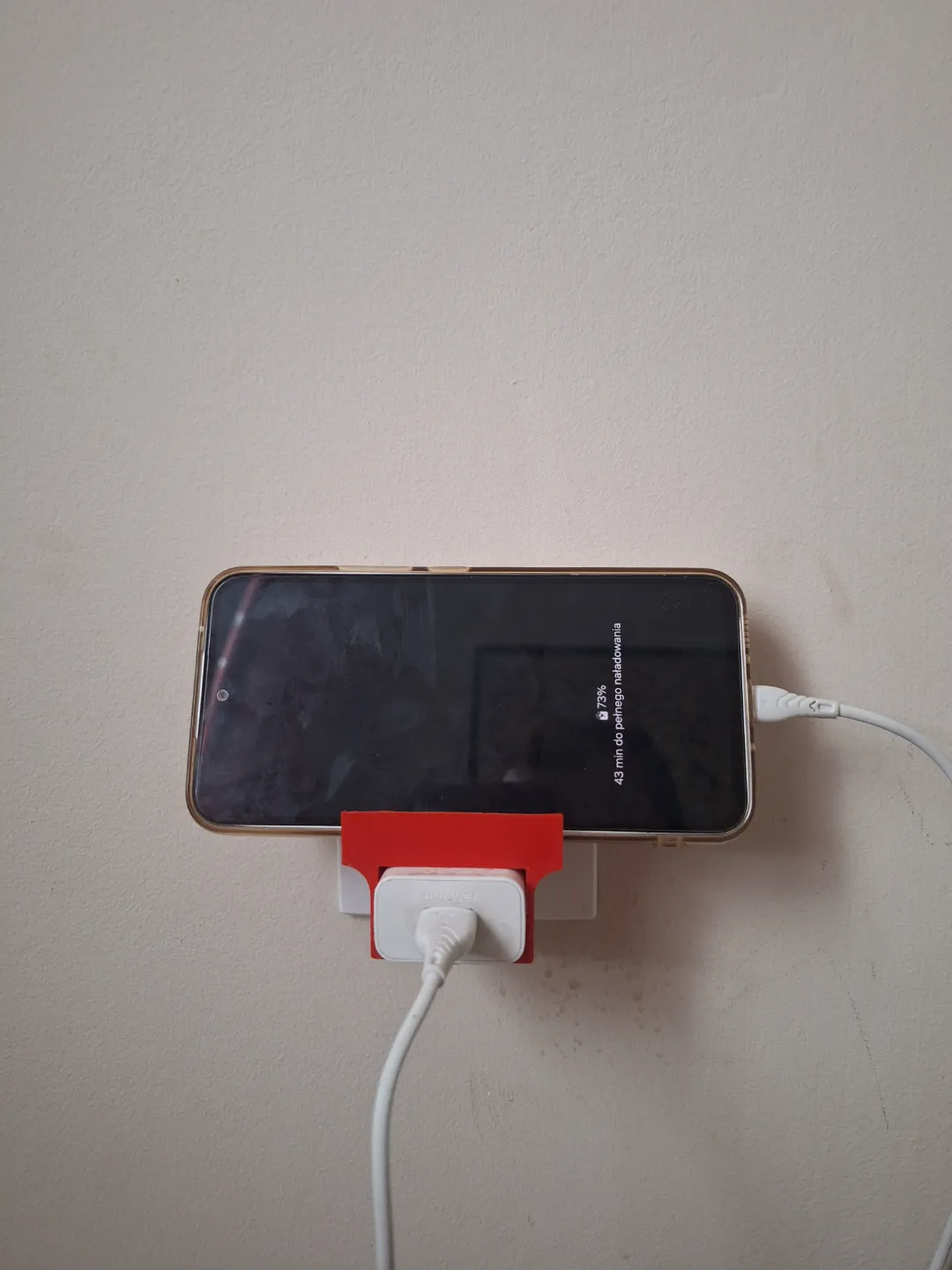 Phone charging travel stand, photo 3 of 4 - Phone charging travel stand Tools