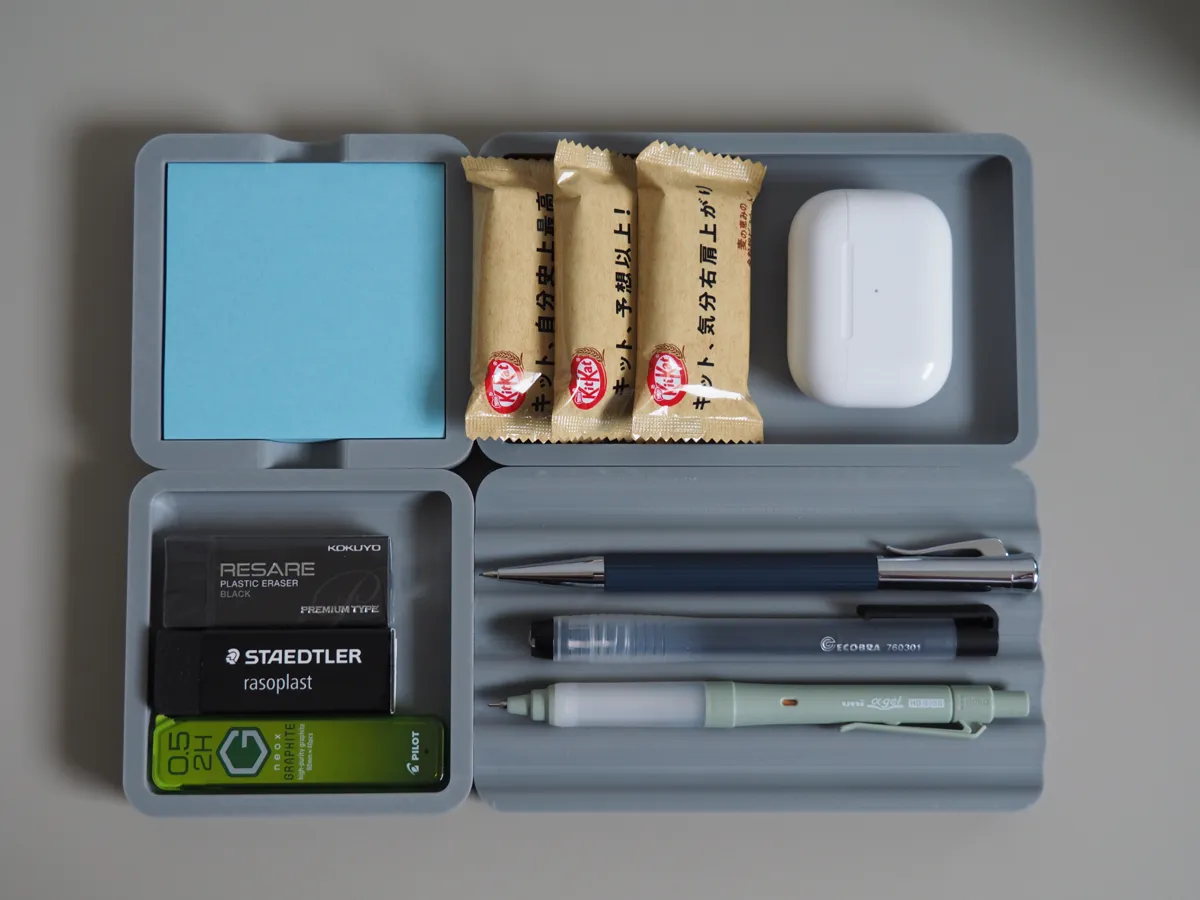 Minimal desk organizer, photo 4 of 4 - Minimal desk organizer Household