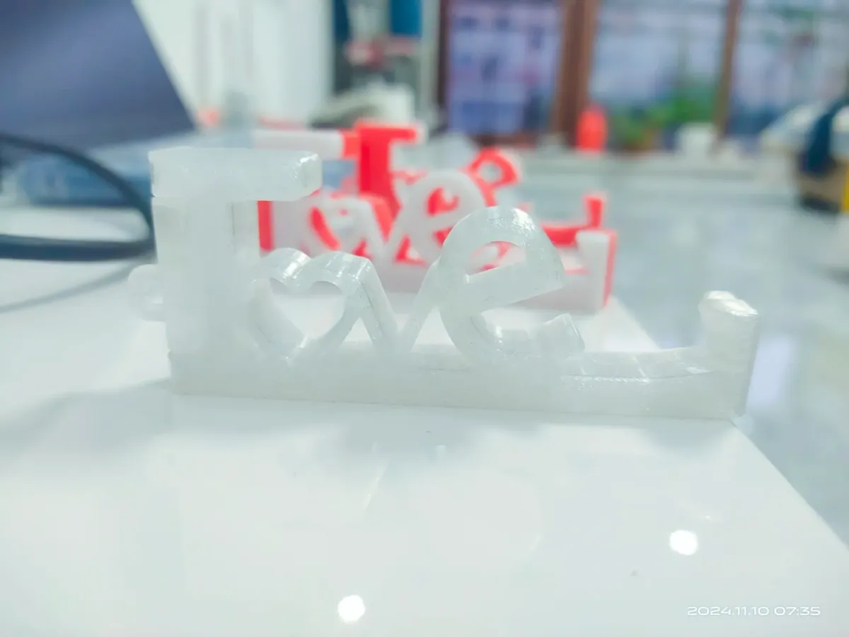 Love Foldable Phone Stand/portable foldable love phone stand, photo 2 of 4 - Love Foldable Phone Stand/portable foldable love phone stand Tools