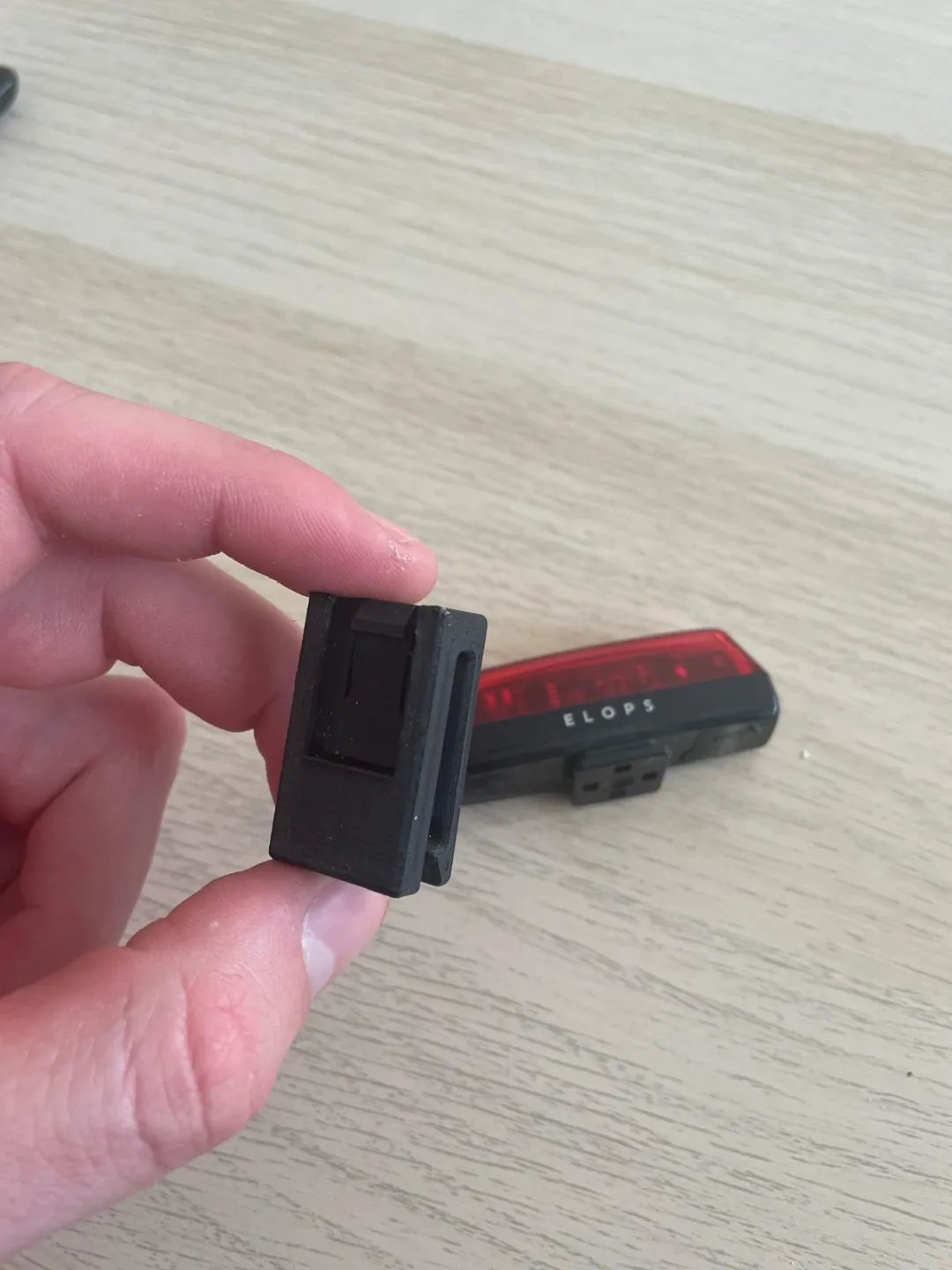 Decathlon backlight clip, photo 4 of 4 - Decathlon backlight clip Hobby & DIY