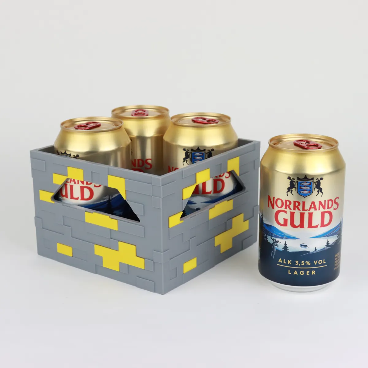 Minecraft Diamond, Gold and Redstone Beer Crate, photo 4 of 4 - Minecraft Diamond, Gold and Redstone Beer Crate Toys & Games