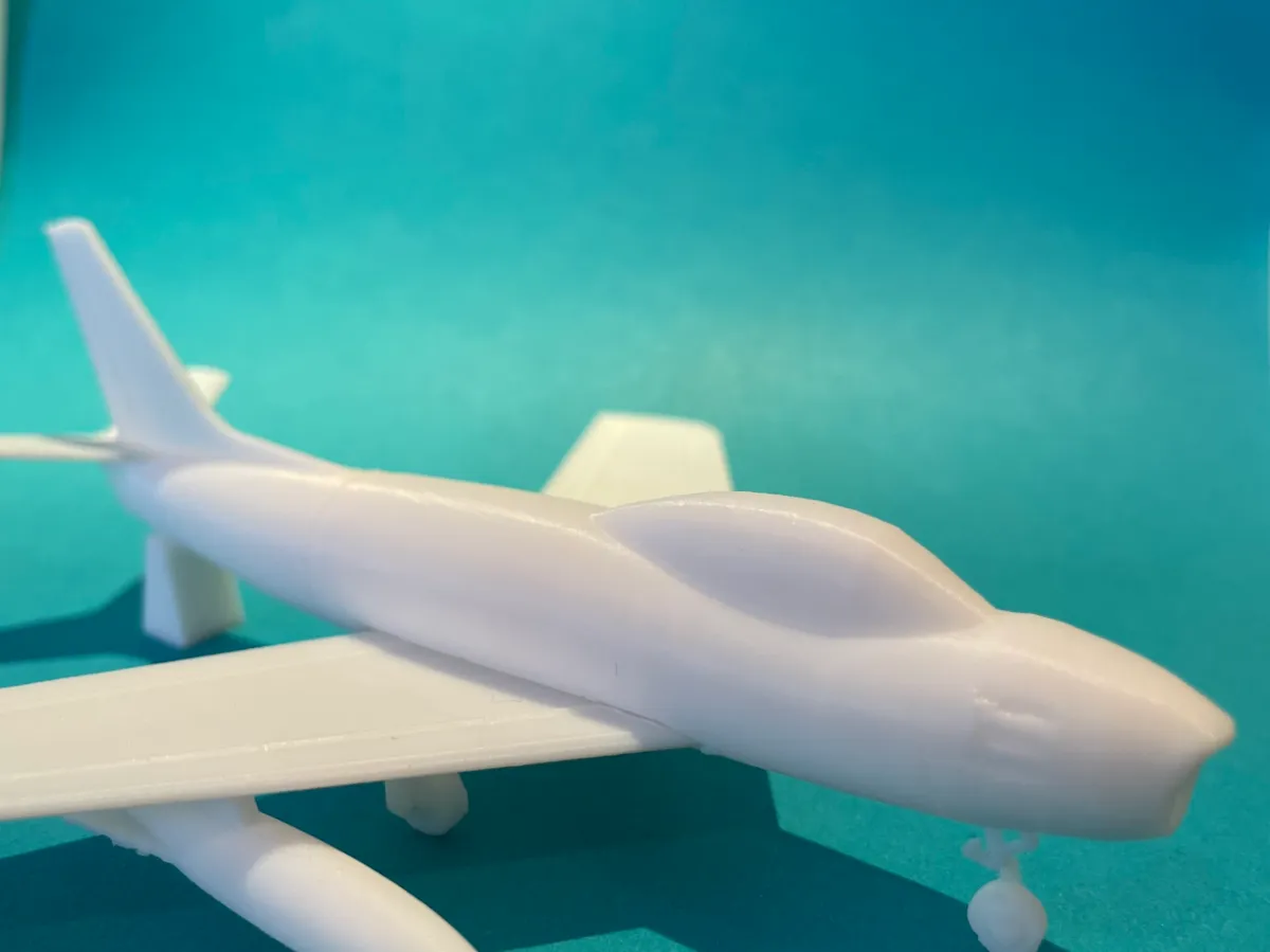 F-86 Sabre (1:72 scale) [Landing gear version]