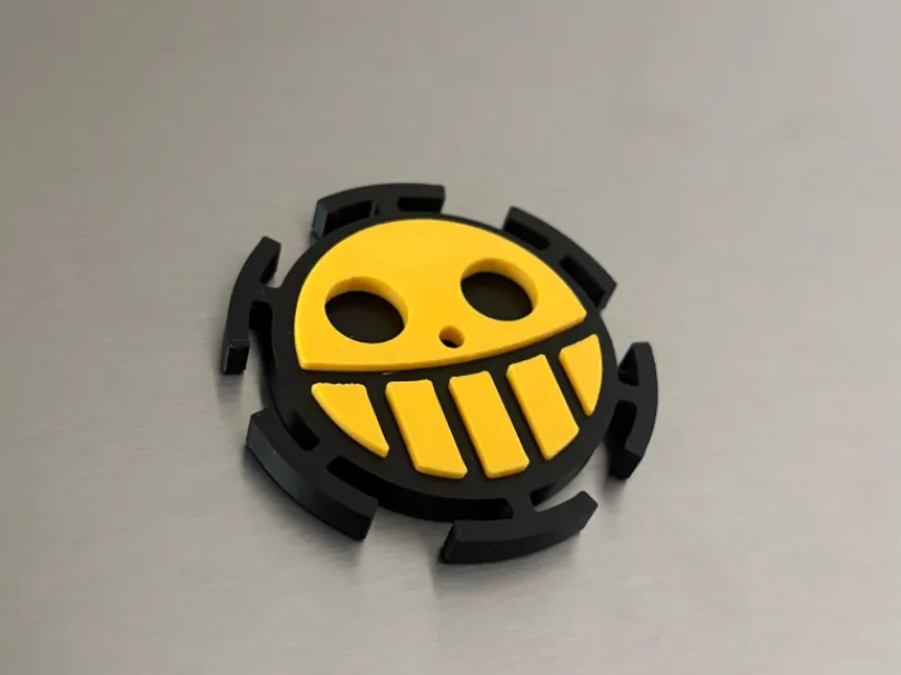 Heart Pirates Jolly Roger (One Piece Magnet)