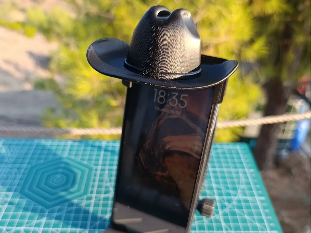 Cowboy Hat Cellphone Shade