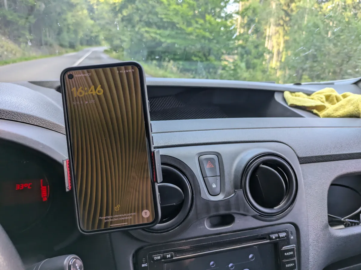 Dacia Sandero/Dokker Phone Holder - Vehicles, in stock in India