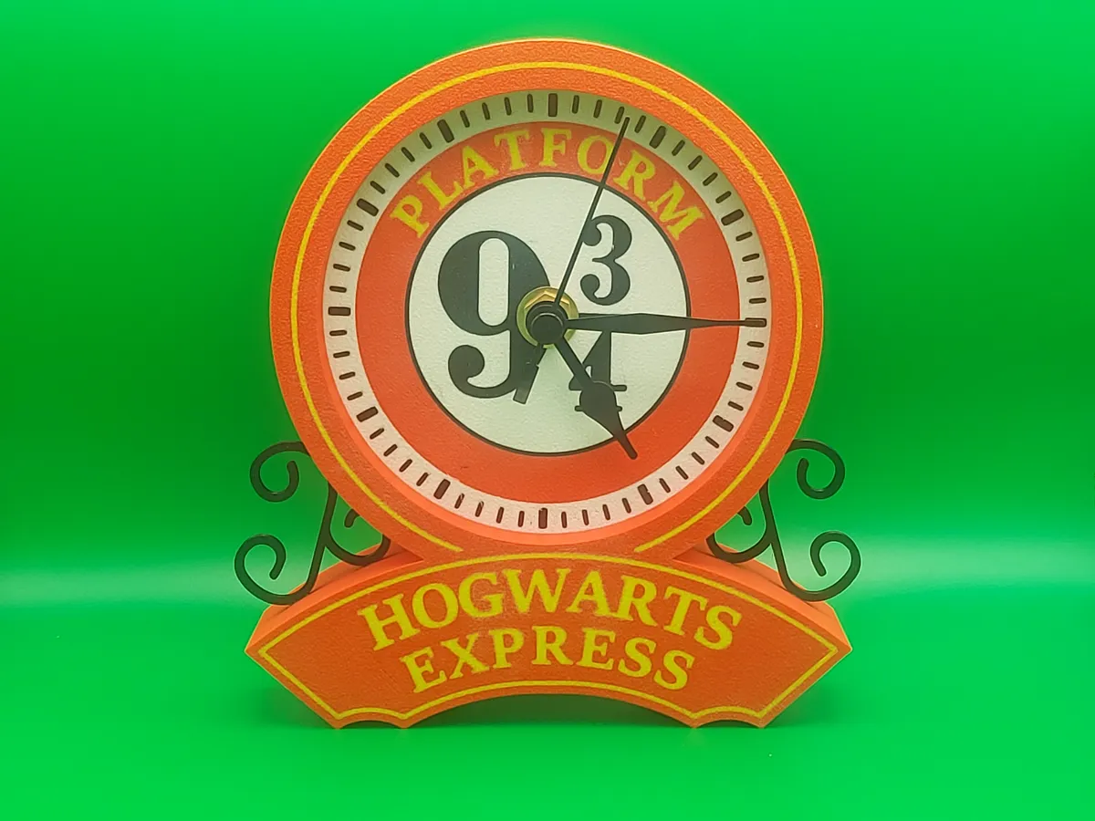 Harry Potter Table Clock, photo 2 of 4 - Harry Potter Table Clock Home Decor Items