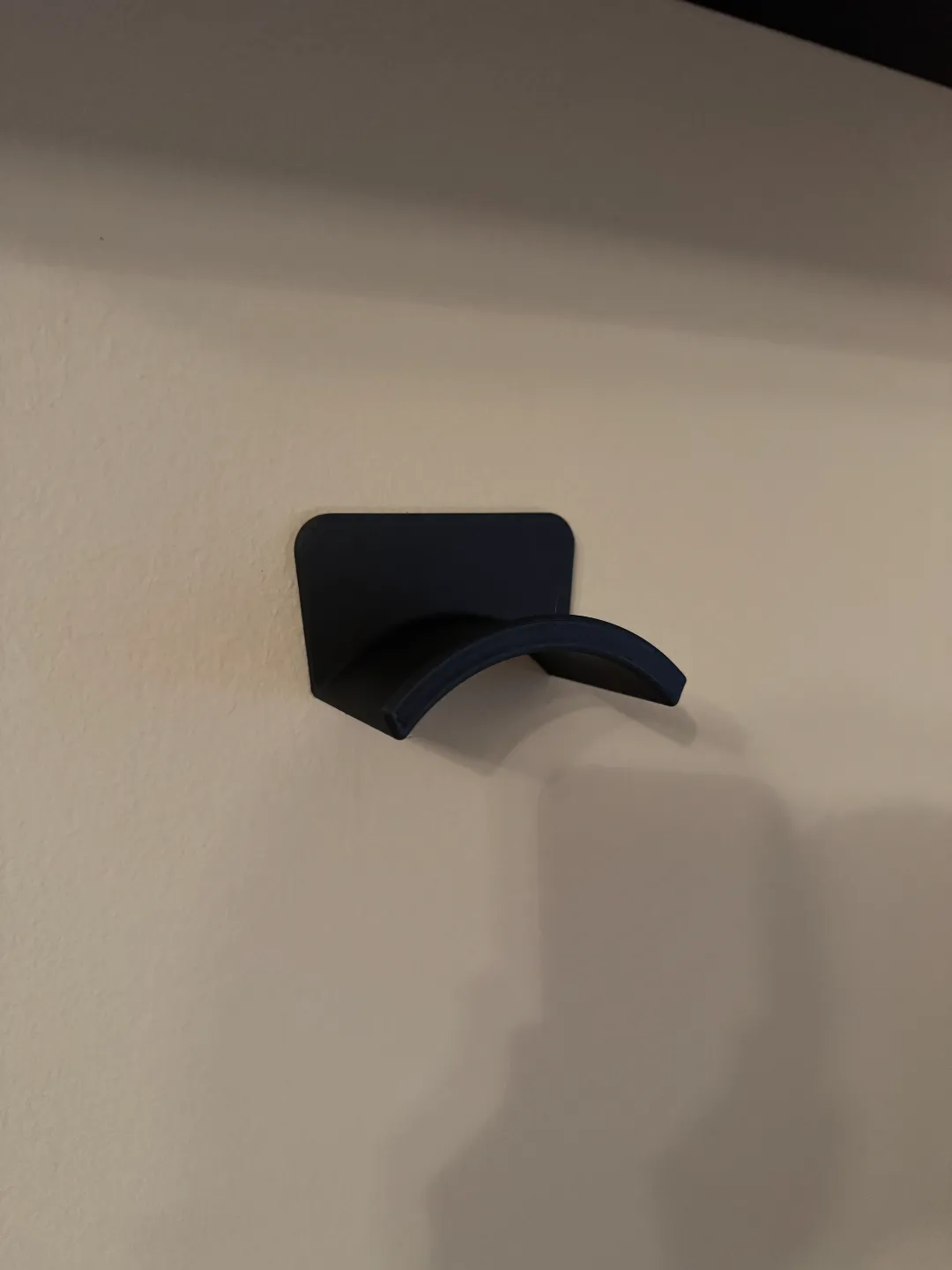 Headset holder - wall mount, photo 3 of 4 - Headset holder - wall mount Mobile & Device Accessories