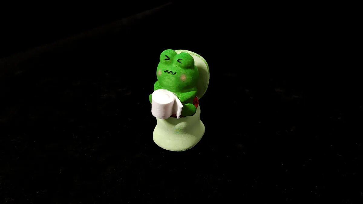 Pooping Frog - Reptile & Amphibian Figurines, in stock