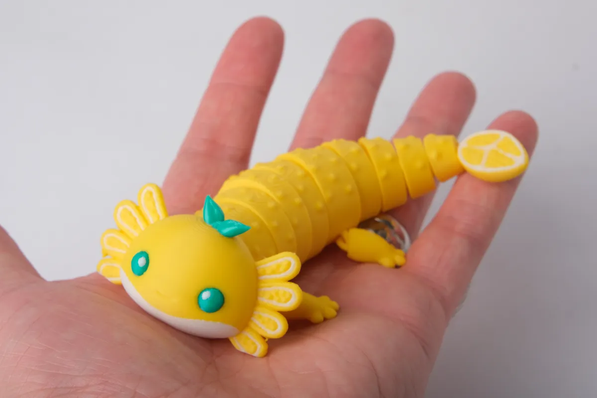 Lemon Axolotl Flexi Toy - Articulated Fidget, photo 3 of 4 - Lemon Axolotl Flexi Toy - Articulated Fidget Fidget & Sensory Toys