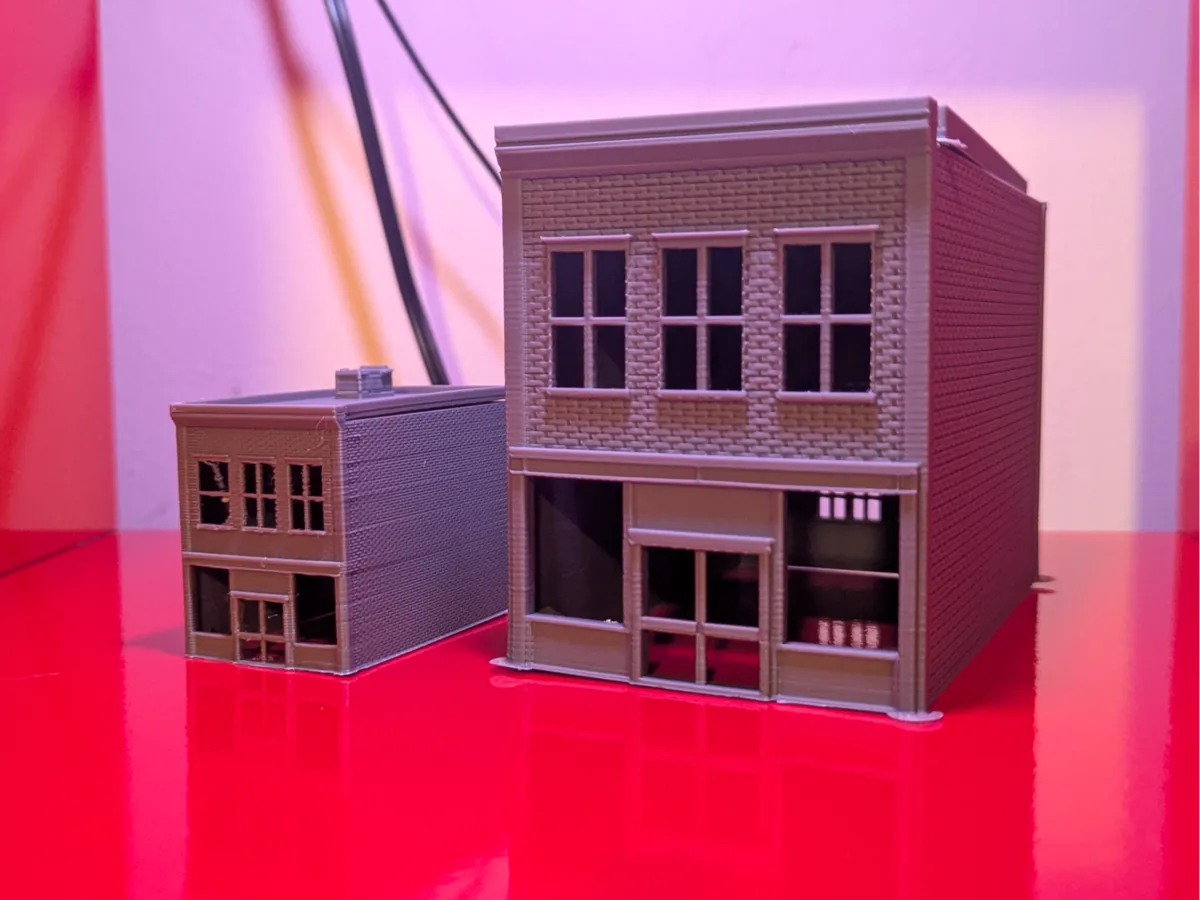 N Scale Layout Model | Brick Storefront Building