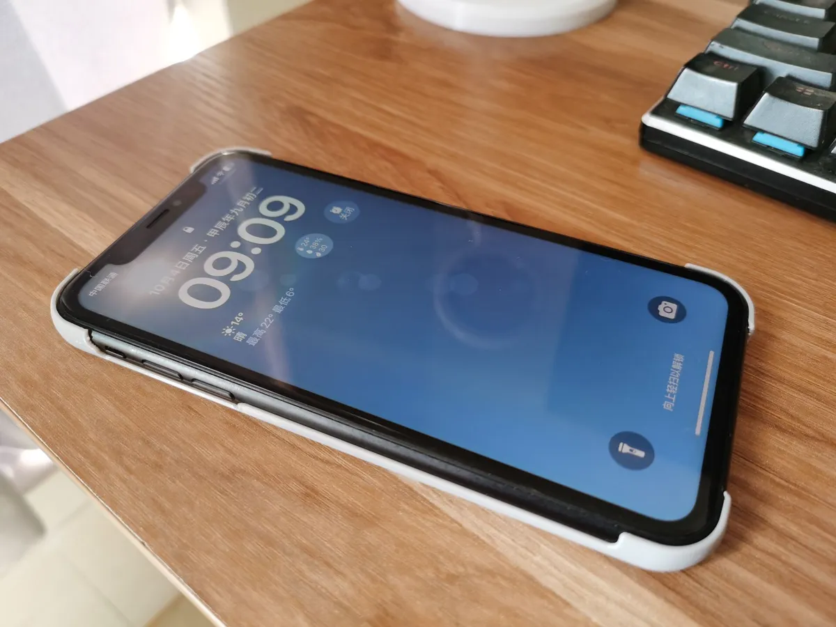 iPhone XR Phone Case, photo 3 of 4 - iPhone XR Phone Case Mobile & Device Accessories