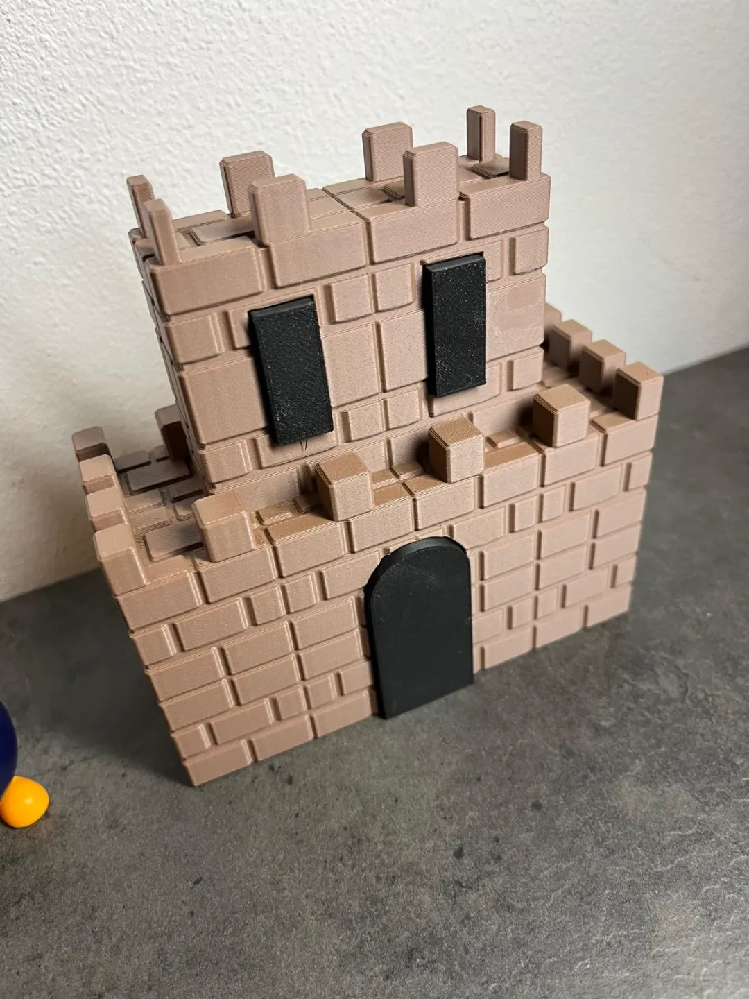 8-Bit Mario Castle for Retro Lovers, photo 2 of 4 - 8-Bit Mario Castle for Retro Lovers Figurines & Collectibles