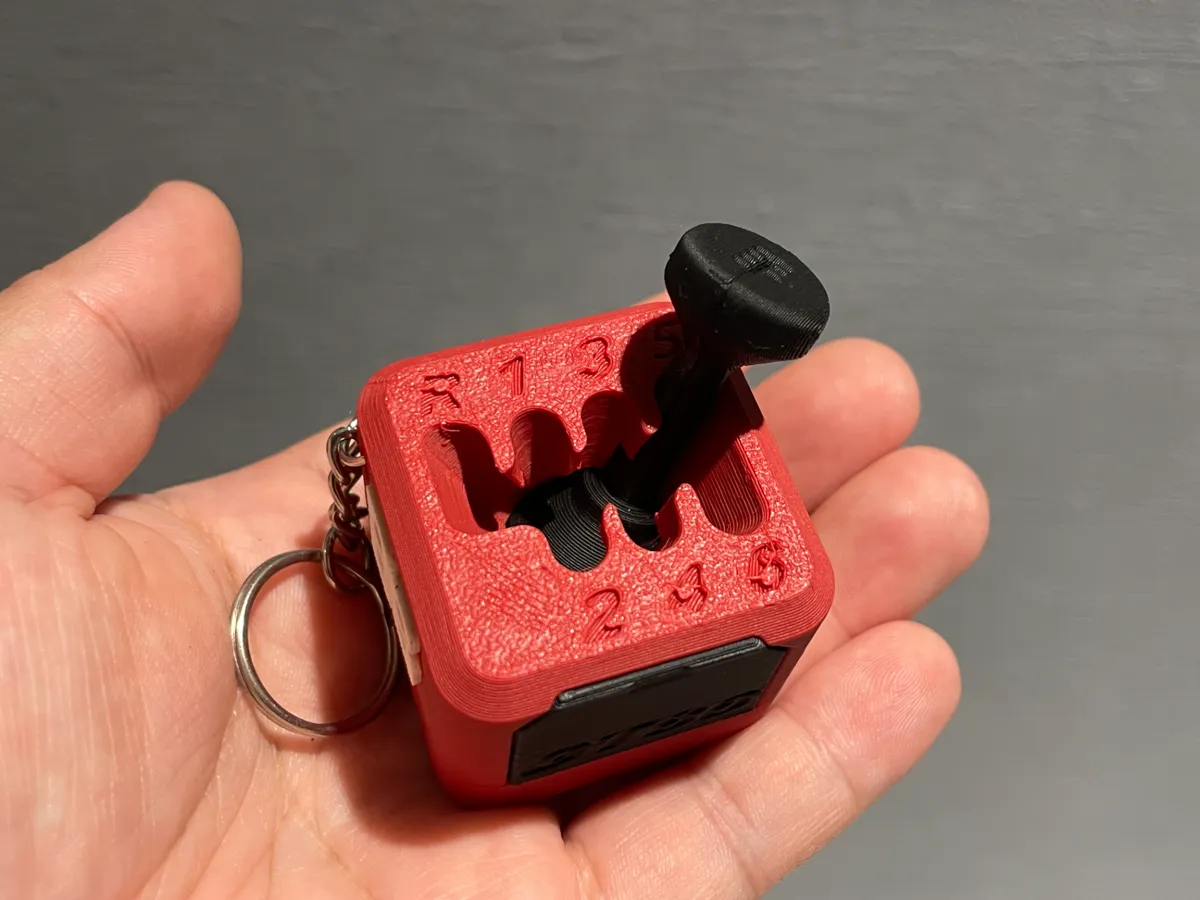 HAN With Gear Shift Lock GT86 Fidget ManualGearToy, photo 2 of 4 - HAN With Gear Shift Lock GT86 Fidget ManualGearToy Fidget & Sensory Toys