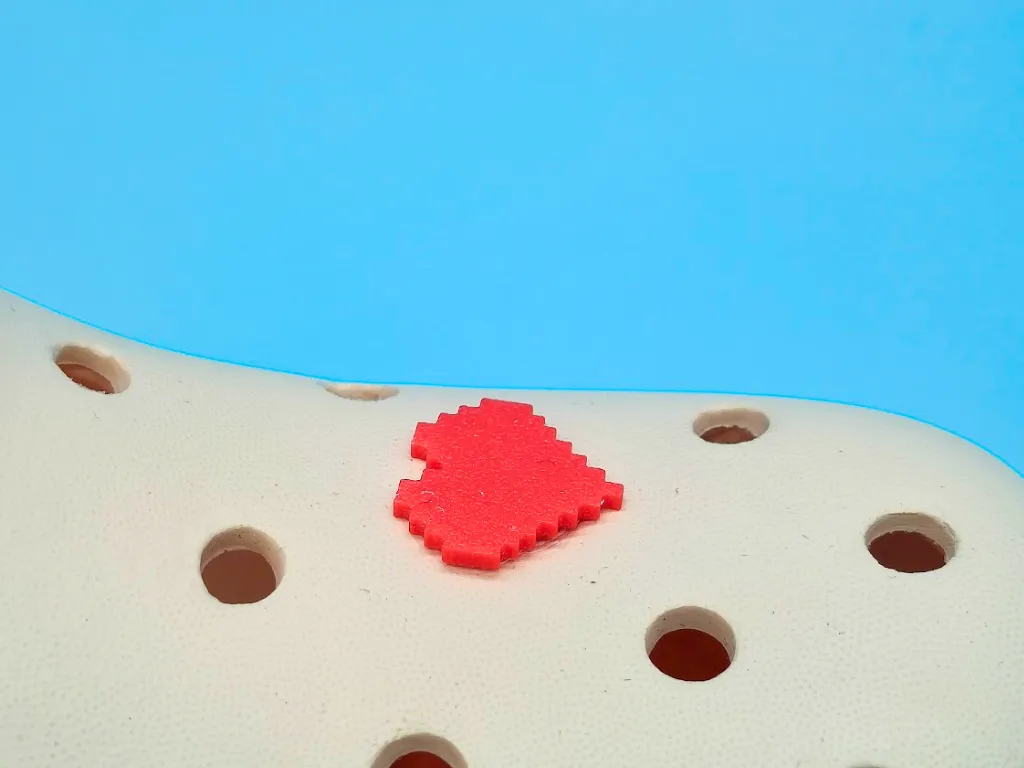 8-Bit Zelda Pixel Heart Croc Charm, photo 3 of 4 - 8-Bit Zelda Pixel Heart Croc Charm Jewellery & Accessories
