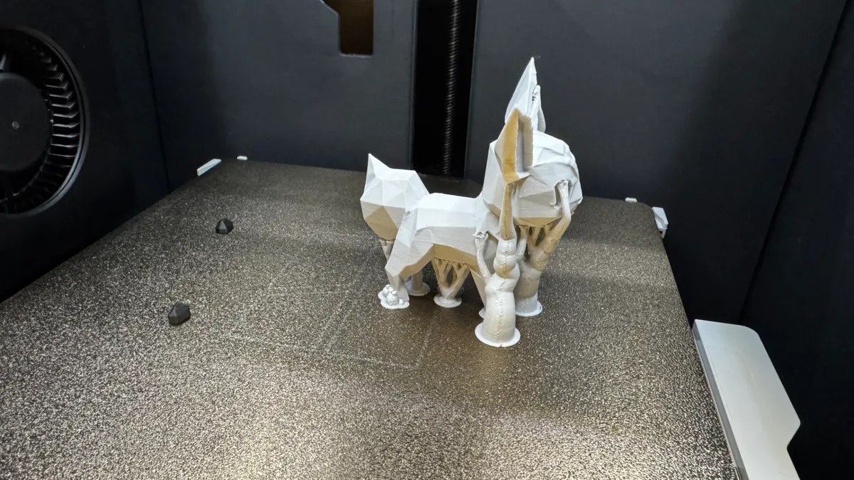 Pokemon Eevee figure (9cm long) lowpoly, photo 4 of 4 - Pokemon Eevee figure (9cm long) lowpoly Figurines & Collectibles