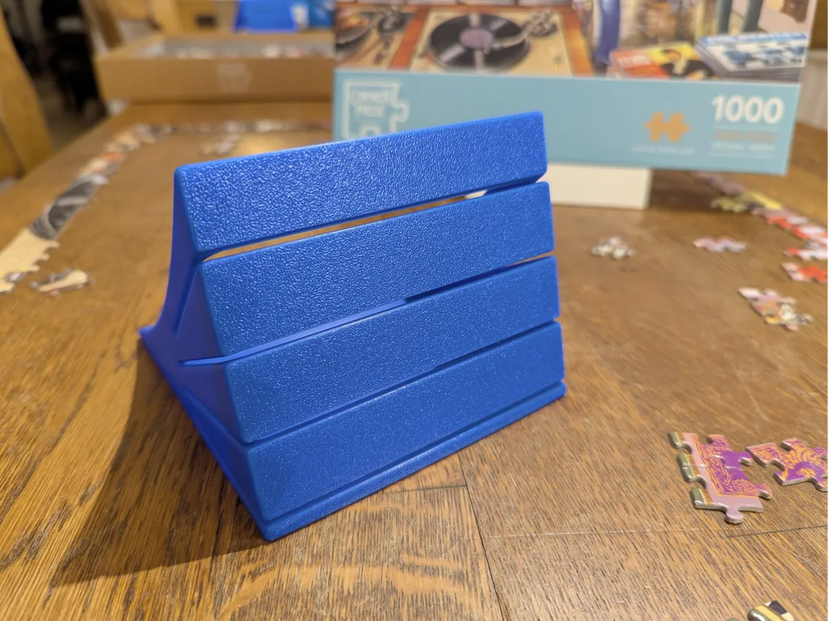 Jigsaw Lid Stand