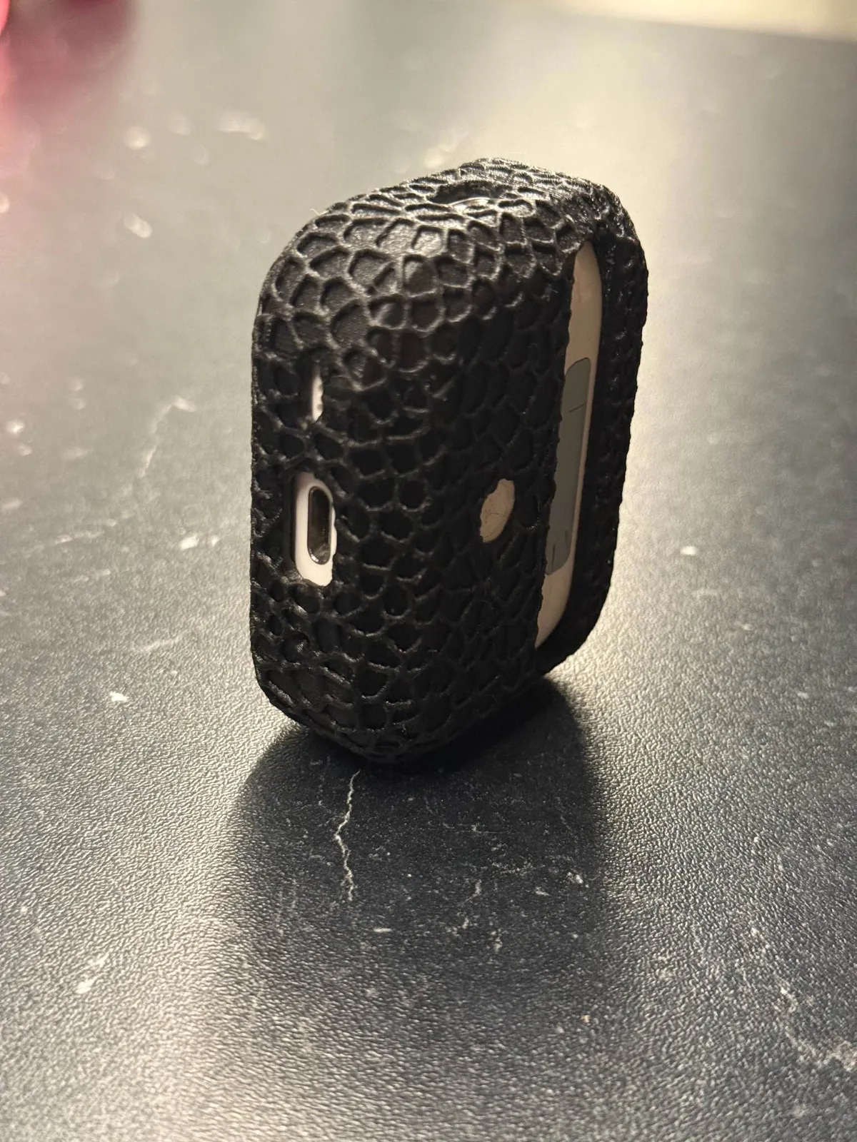 AirPods Pro 2 Voronoi Case, photo 3 of 4 - AirPods Pro 2 Voronoi Case Mobile & Device Accessories