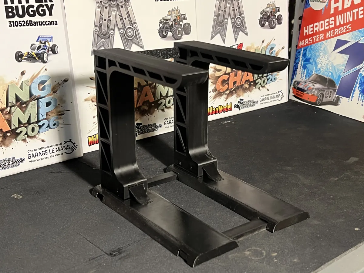 TWO-SHELF DISPLAY UNIT FOR RC MODEL CARS, photo 3 of 4 - TWO-SHELF DISPLAY UNIT FOR RC MODEL CARS Hobby & DIY