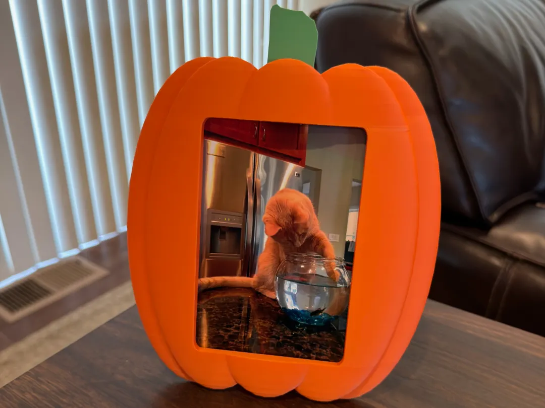 Pumpkin Frame for 4x6 picture - Pumpkins & Jack-o-lanterns, in stock in India