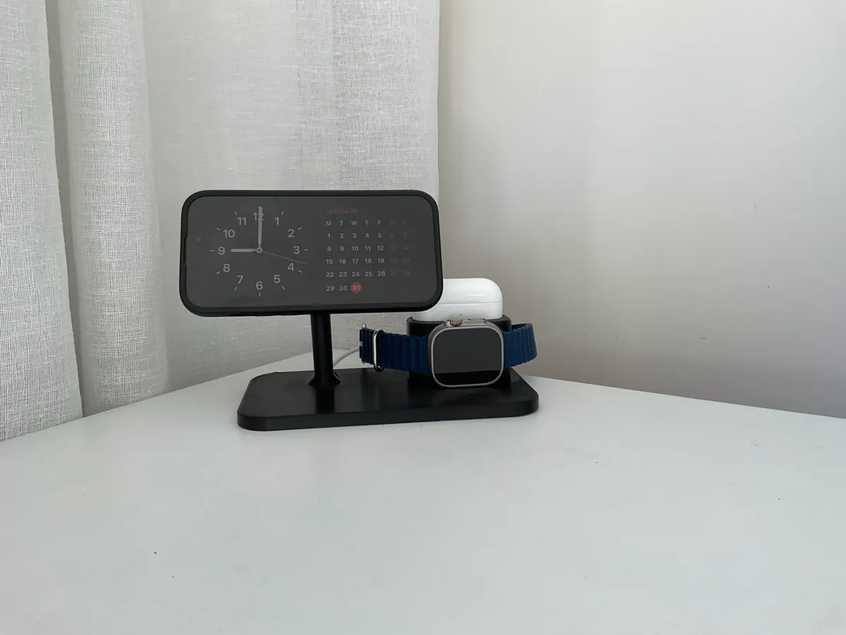 Ultimate Apple Dock for iPhone Watch and AirPods - Electronics, in stock in India