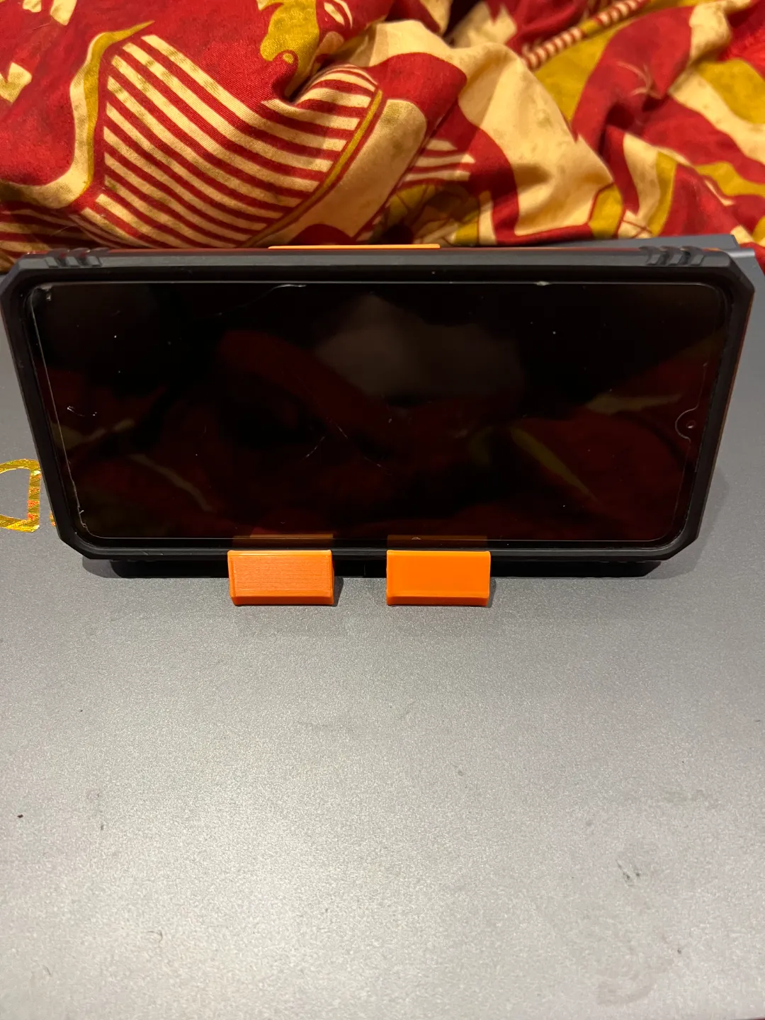 Phone Stand with Tilt Adjustment, photo 3 of 4 - Phone Stand with Tilt Adjustment Tools