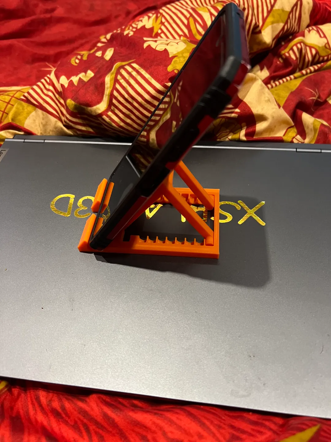 Phone Stand with Tilt Adjustment, photo 4 of 4 - Phone Stand with Tilt Adjustment Tools