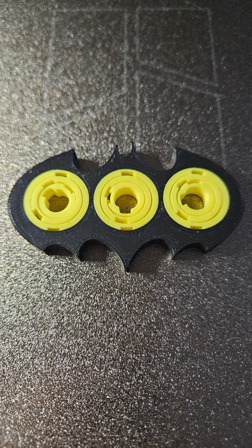 Batman Fidget Spinner, photo 3 of 4 - Batman Fidget Spinner Fidget & Sensory Toys