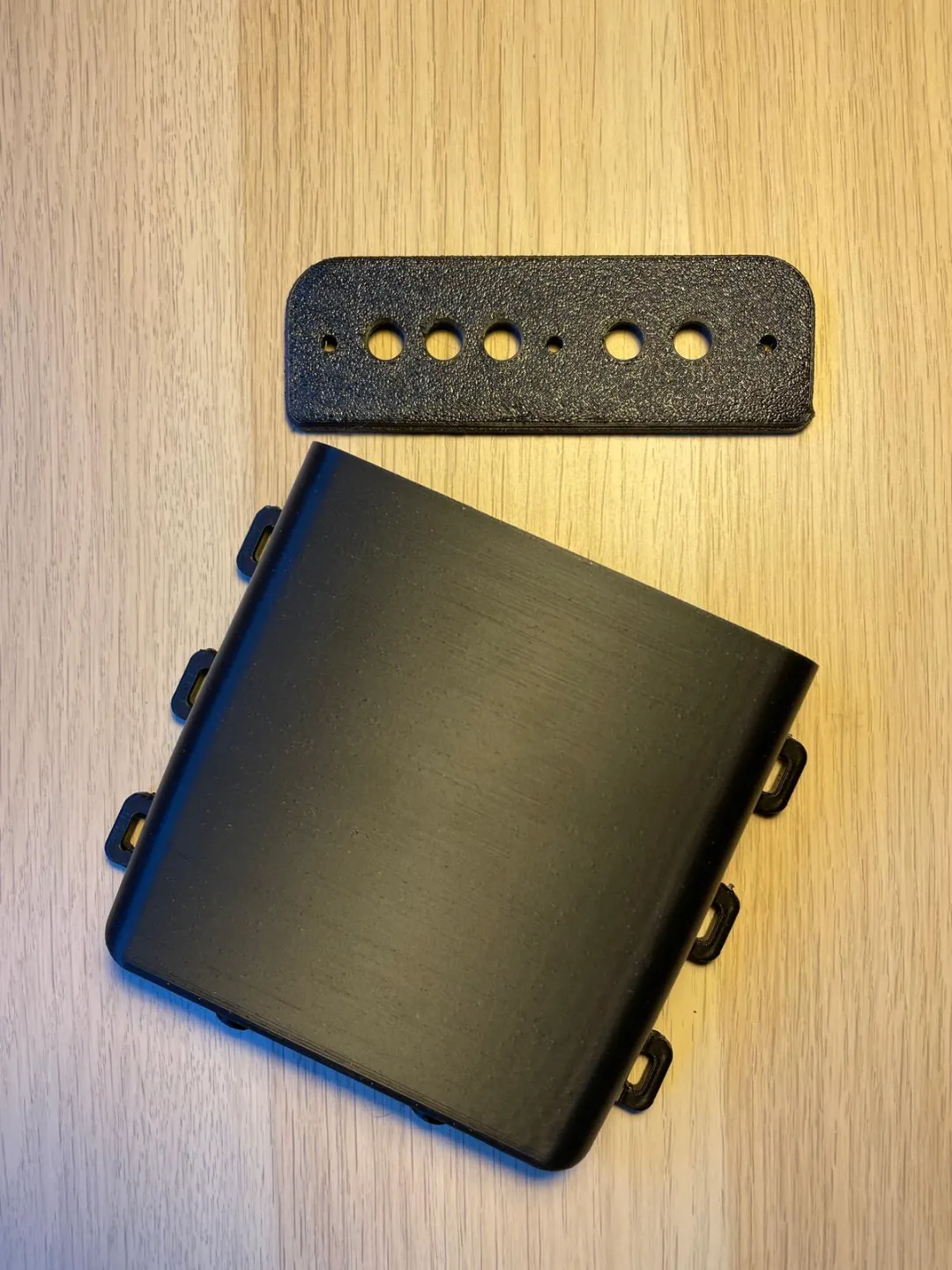 UNIVERSAL MOTORCYCLE FLUID RESERVOIR/TANK, photo 2 of 2 - UNIVERSAL MOTORCYCLE FLUID RESERVOIR/TANK Car & Vehicle