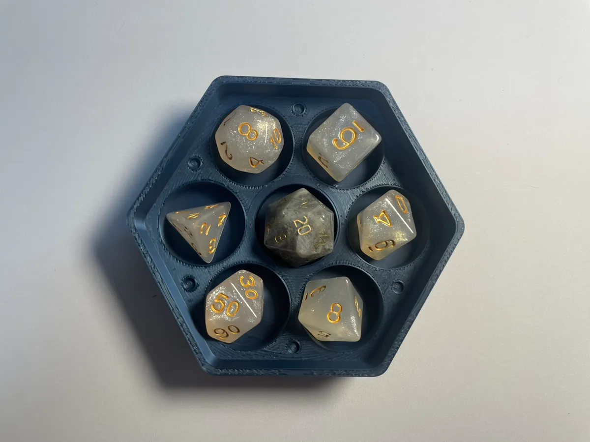 Dice box, photo 2 of 4 - Dice box Board Games & Tabletop