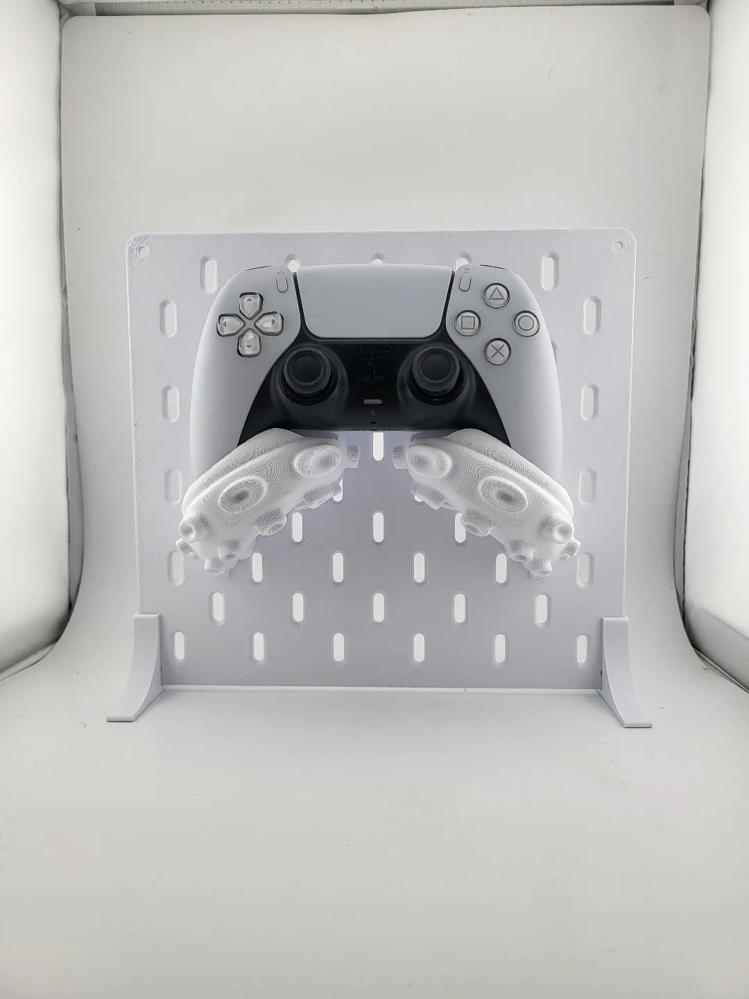 ps5 controller Ikea Skadis holder stand game room, photo 4 of 4 - ps5 controller Ikea Skadis holder stand game room Tools