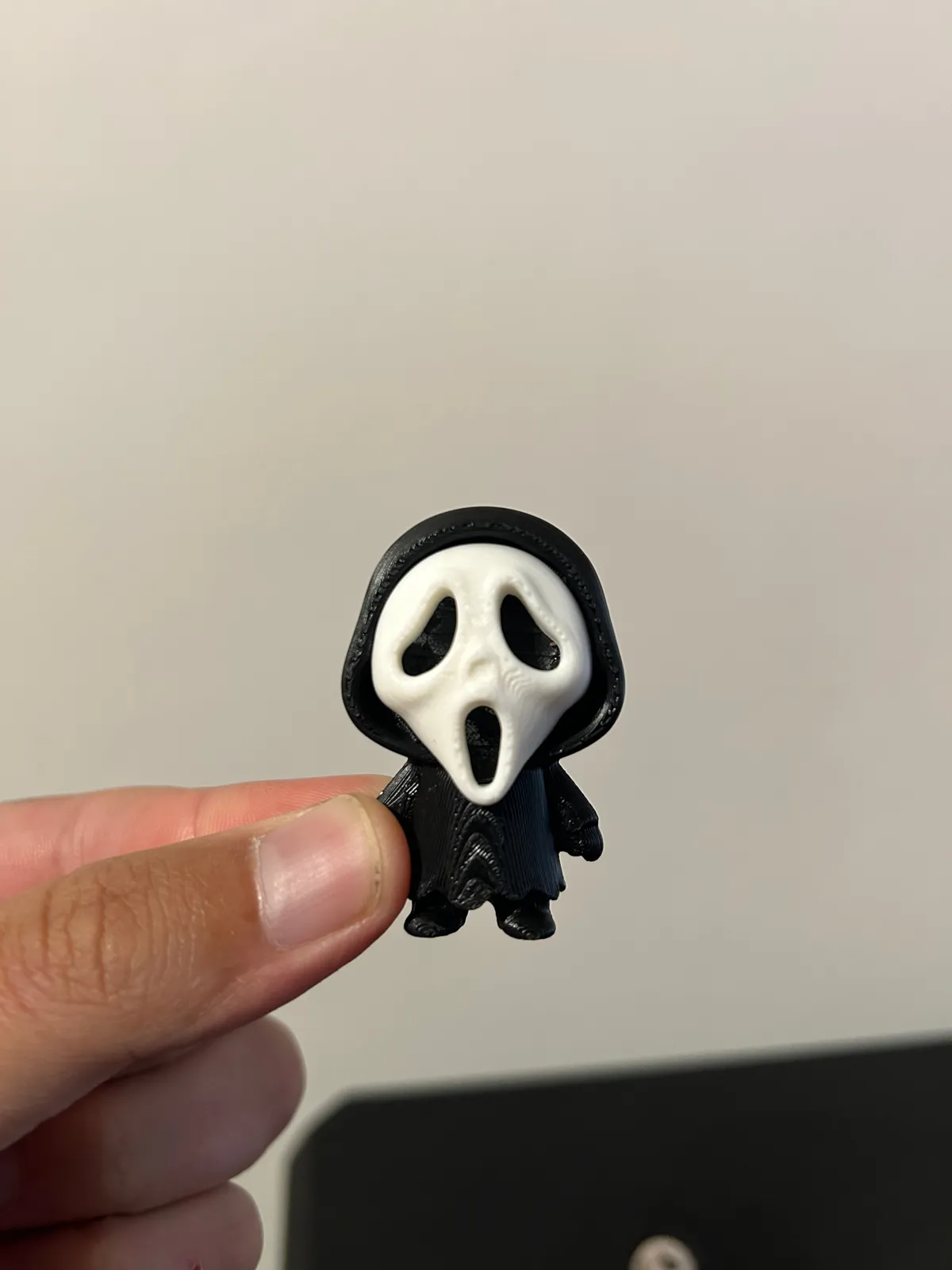 Mini Ghostface - toy/keychain, photo 3 of 4 - Mini Ghostface - toy/keychain Keychains