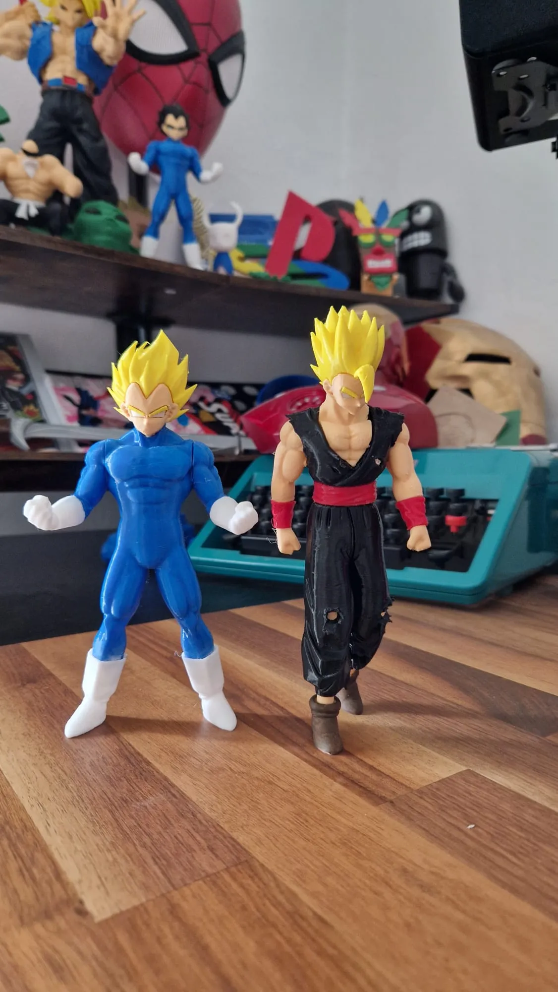 Super Saiyan Gohan Figure, photo 4 of 4 - Super Saiyan Gohan Figure Figurines & Collectibles