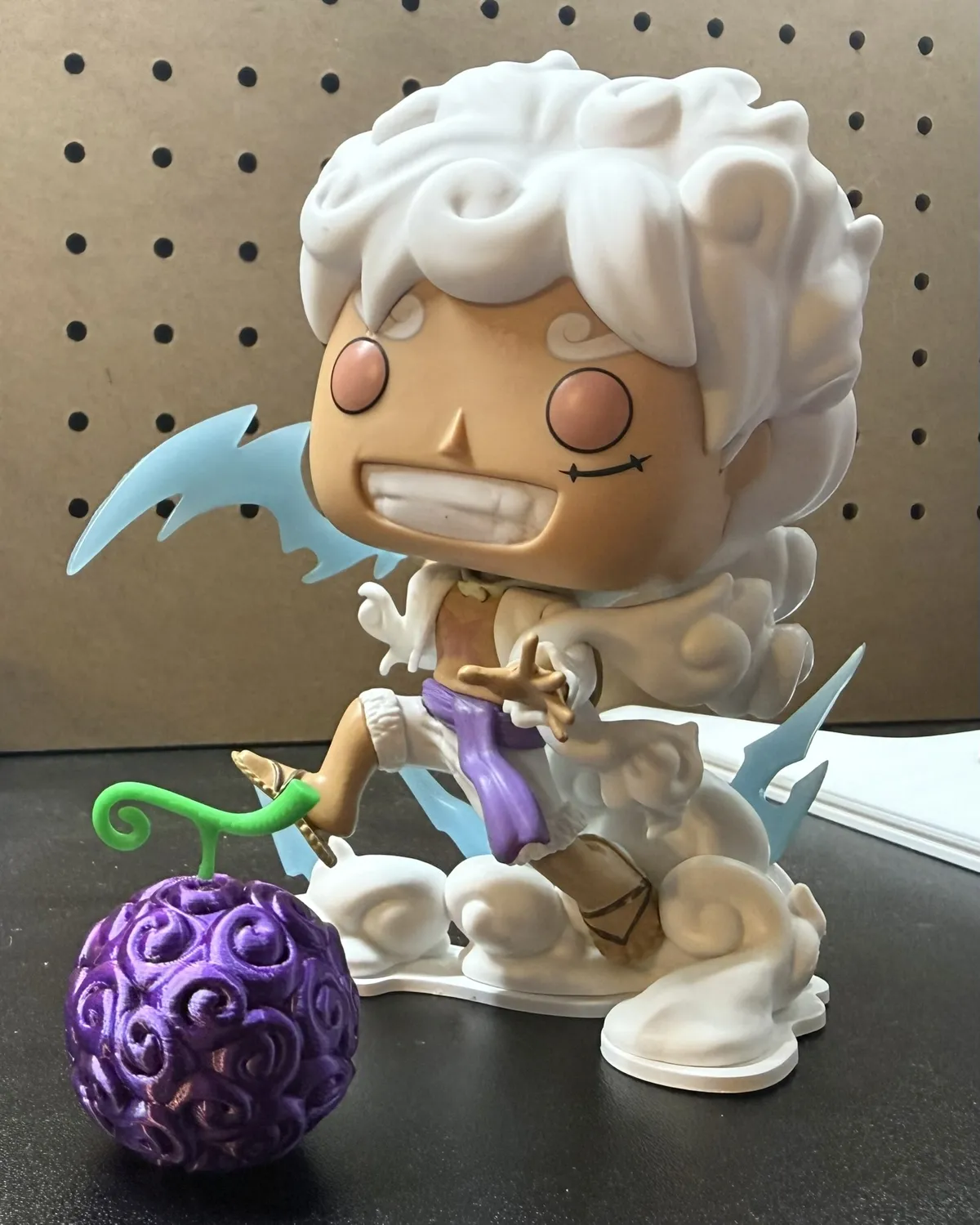 Mini Gumo Gumo No Mi - Gum Gum Fruit One Piece, photo 3 of 4 - Mini Gumo Gumo No Mi - Gum Gum Fruit One Piece Figurines & Collectibles
