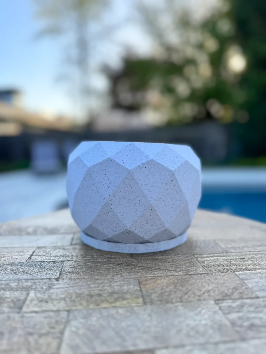 Geo Pot with Drainage and Drip Tray 4 Inch