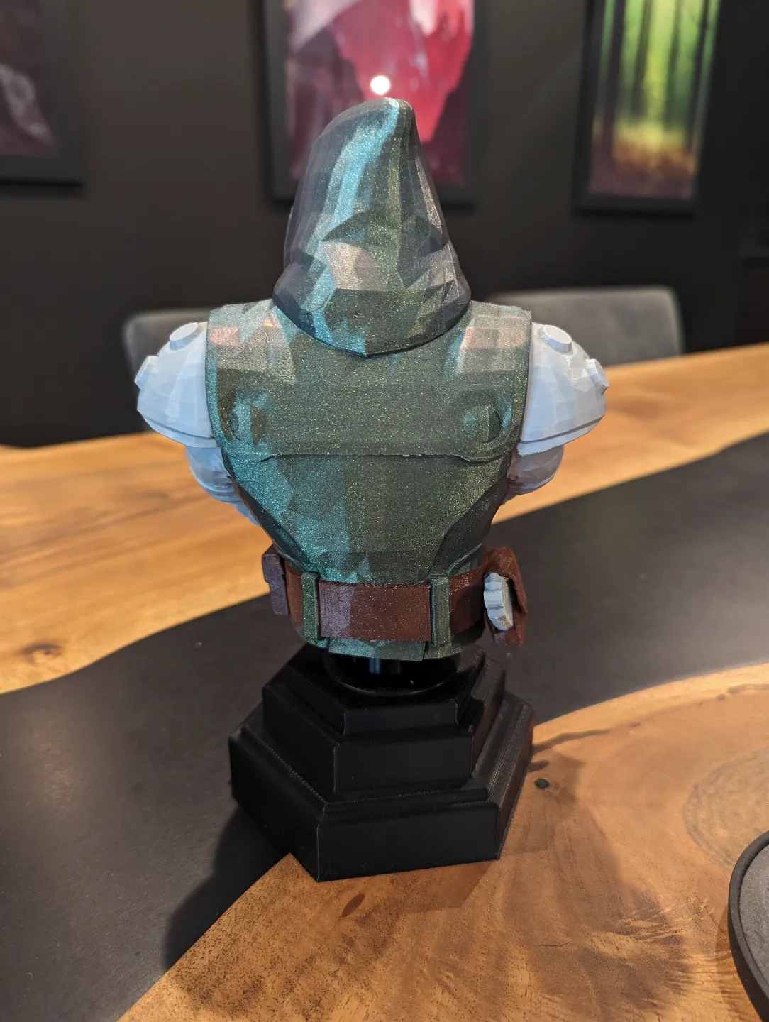 Dr. Doom Bust (Colored), photo 4 of 4 - Dr. Doom Bust (Colored) Figurines & Collectibles