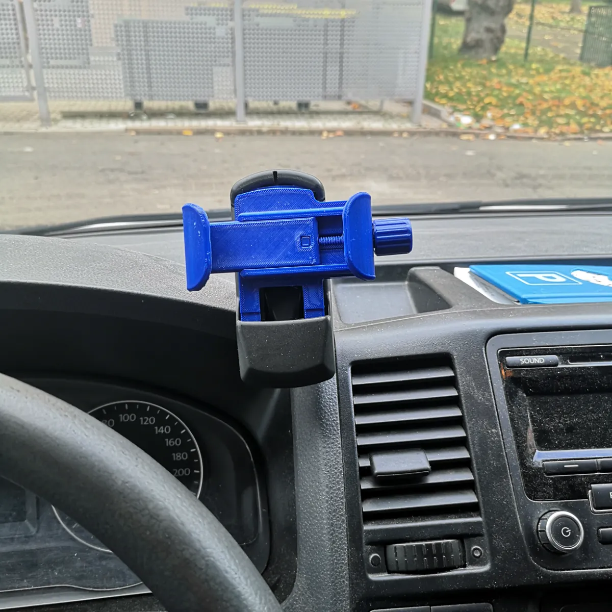 VW Adjustable Phone Holder Adapter, photo 2 of 2 - VW Adjustable Phone Holder Adapter Hobby & DIY