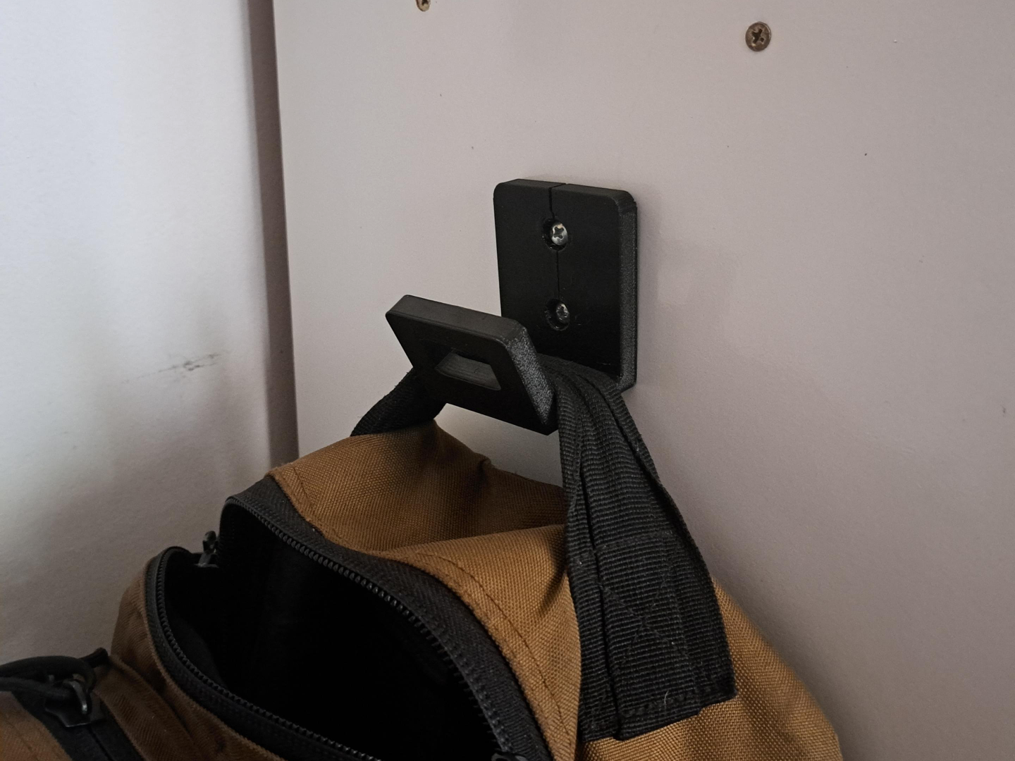 Wall mounted bag hook