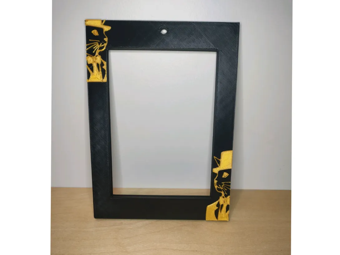 Frame with elegant cats, holding up to 8 photos - Cat Figurines, in stock