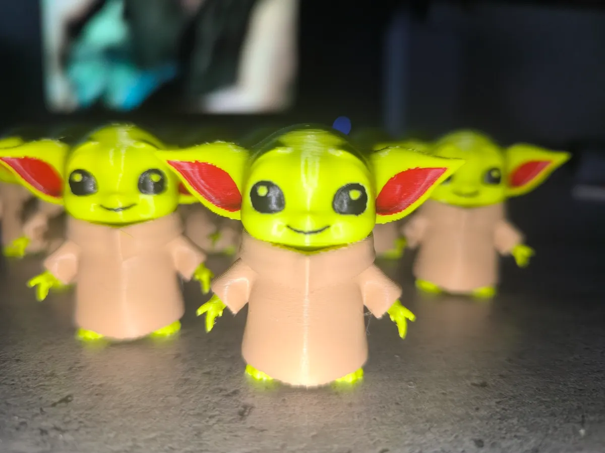Baby Yoda - keychain, photo 3 of 3 - Baby Yoda - keychain Keychains