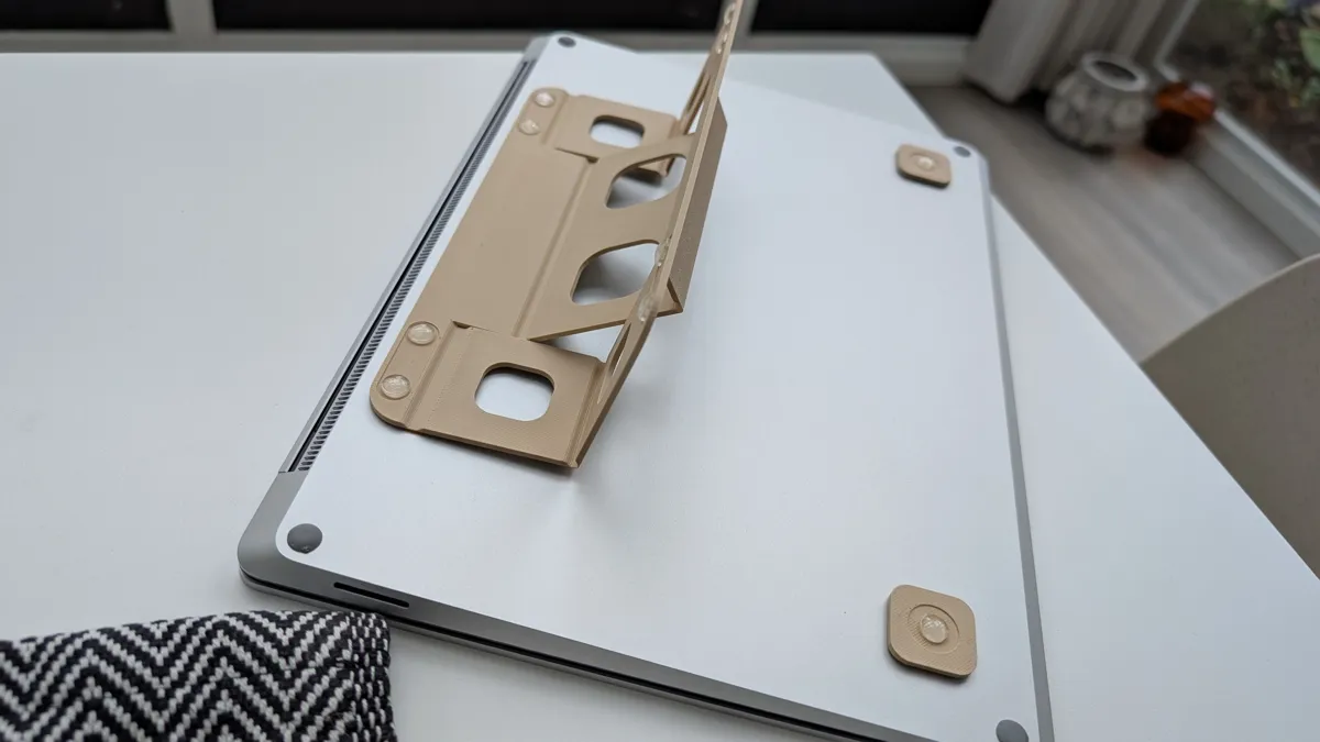 Foldable PLA Laptop Stand, photo 3 of 4 - Foldable PLA Laptop Stand Mobile & Device Accessories