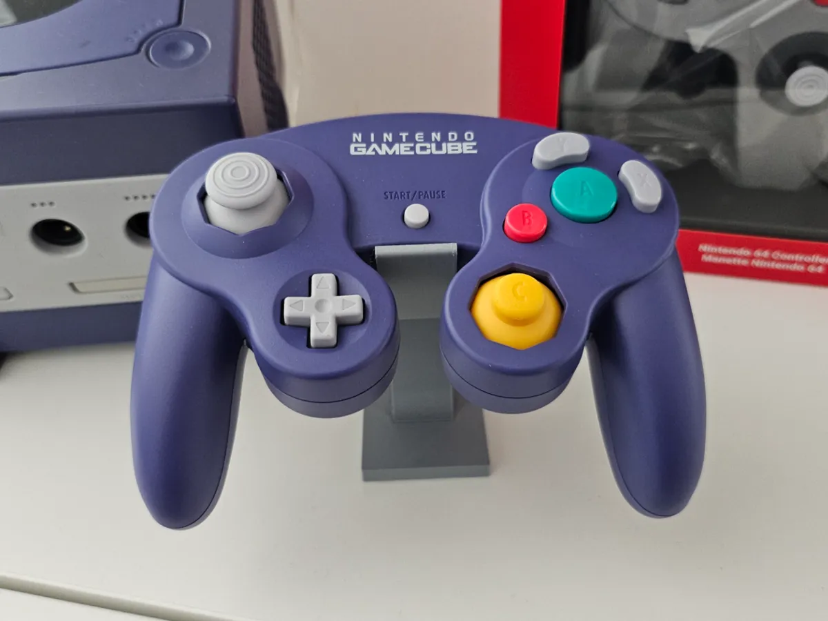 Nintendo Gamecube (switch 2) controller stand