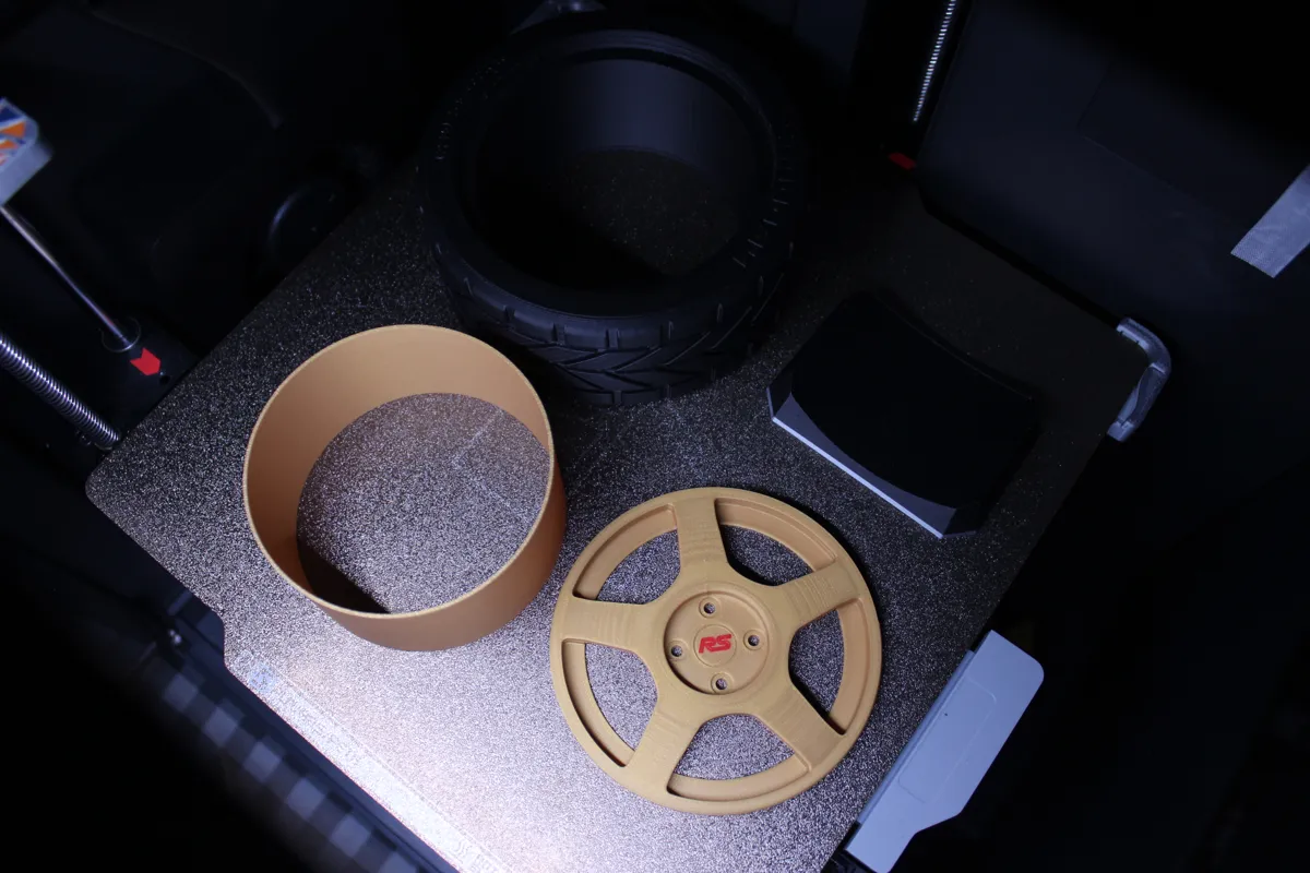 MK1 Focus RS Wheel Display (Rim Only), photo 3 of 4 - MK1 Focus RS Wheel Display (Rim Only) Desk & Office