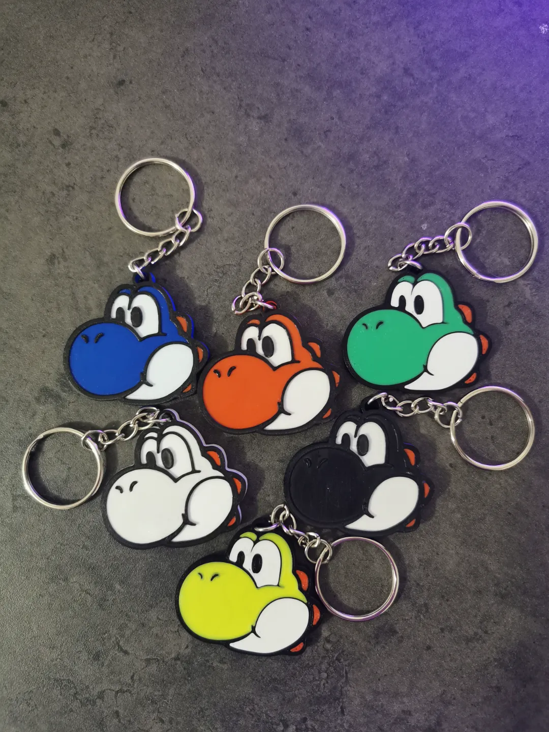 Nintendo Yoshi keychain/keyring