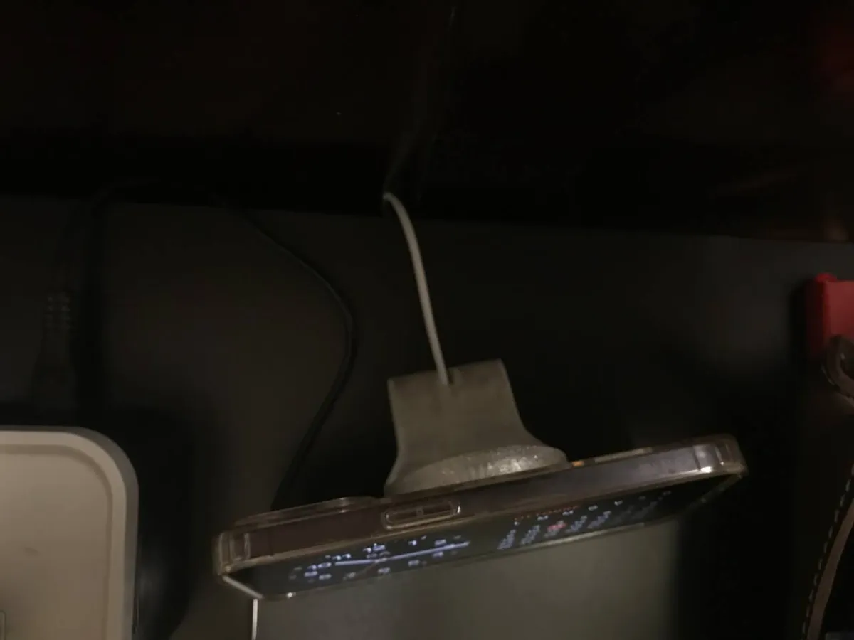 iPhone MagSafe Standby Mode Stand, photo 4 of 4 - iPhone MagSafe Standby Mode Stand Hobby & DIY